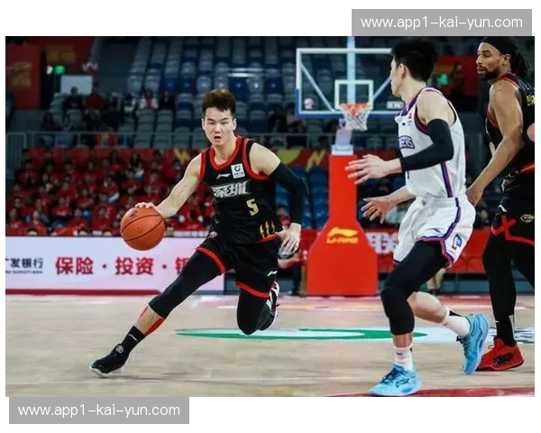 常规赛深圳队豪取十一胜一负净胜球高达四十三球