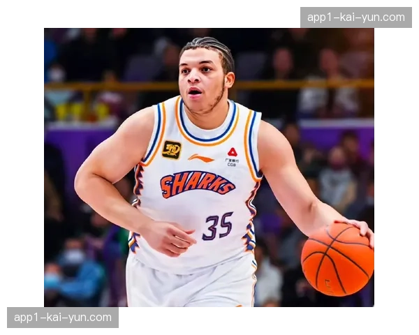 上海洛夫顿受伤部位为投篮手 回归后终结效率恐受影响